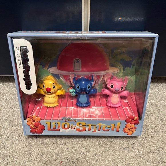 Fisher-Price Other - Disney Stitch and the Cousins Little People Fisher-Price Collector